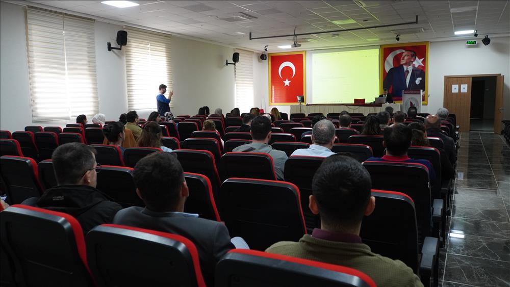 Belge Yönetimi ve Arşiv Uygulamaları Eğitimi Verildi