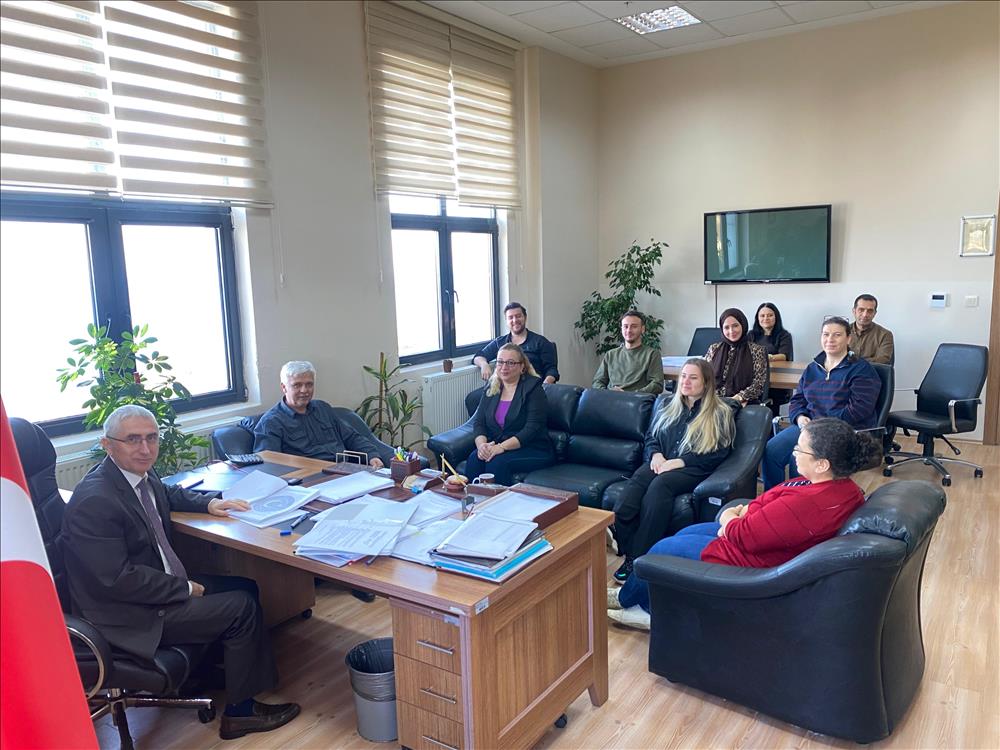 PERSONEL DAİRE BAŞKANLIĞINDA İZİN VE RAPOR İŞLEMLERİNE YÖNELİK BİLGİLENDİRME TOPLANTISI GERÇEKLEŞTİRİLDİ